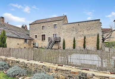 House with pool and garden 1