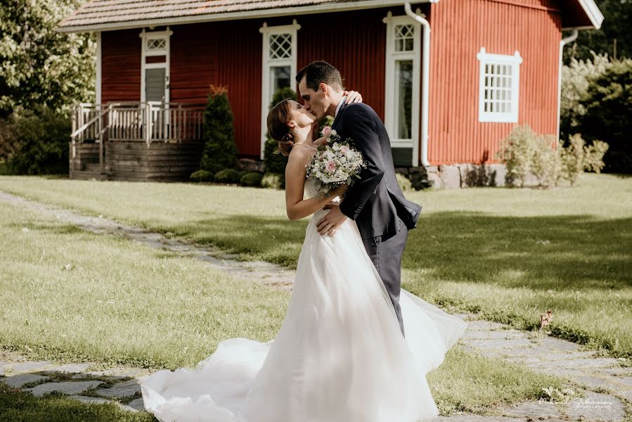 Fotógrafo de casamento Mikael Grönroos (mikaelg). Foto de 14 de maio 2019
