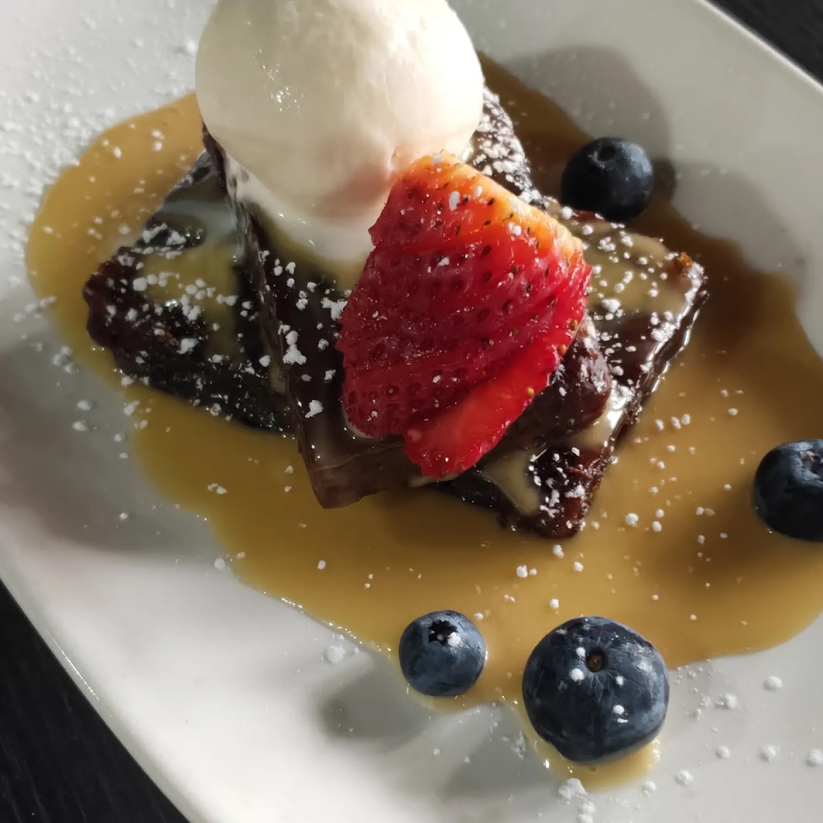 Sticky date pudding, a crowd pleaser