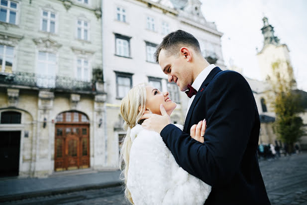 Fotografo di matrimoni Nazar Roschuk (nazarroshchuk). Foto del 3 gennaio 2018