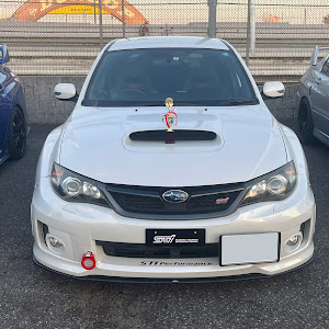 インプレッサ WRX STI GRB