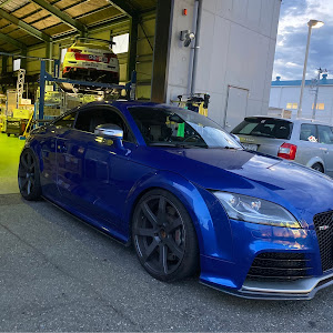 TT RS クーペ