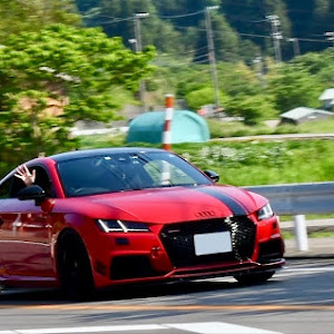 TT クーペ 2.0TFSI