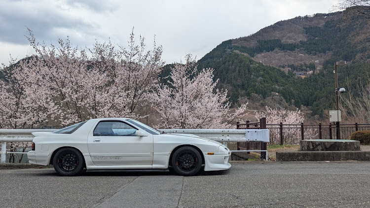 RX-7のFC3S・RX-7・サクラと愛車・ドライブに関するカスタム事例の投稿画像2枚目