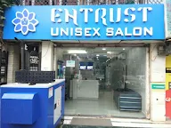 Entrust Unisex Salon photo 2