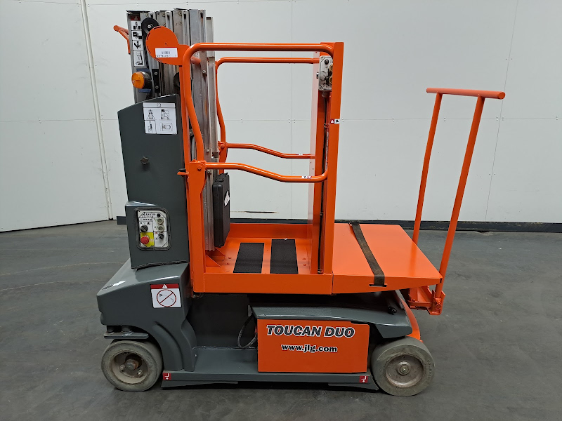 Picture of a JLG TOUCAN DUO