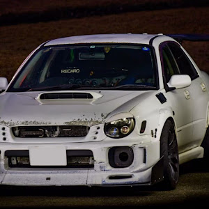 インプレッサ WRX GDB