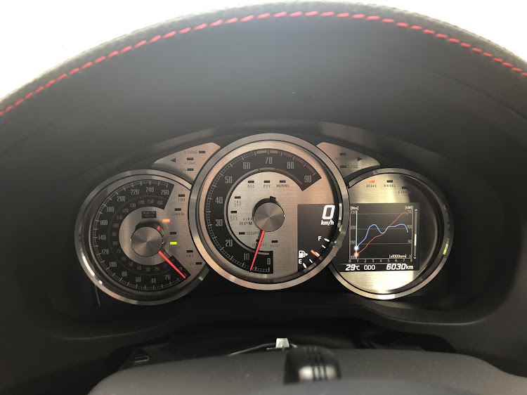 86のIndicator・Indicatorメーターパネルに関するカスタム事例の投稿画像2枚目