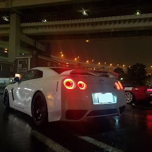 NISSAN GT-R R35