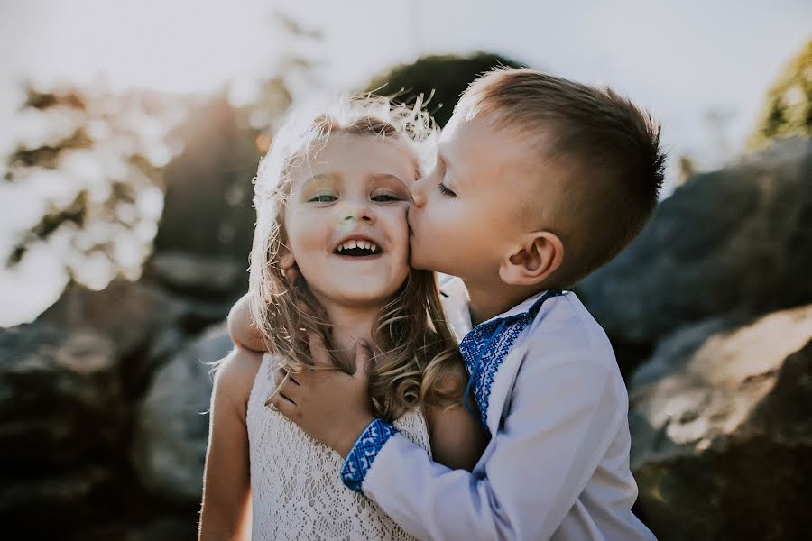 Wedding photographer Karina Ostapenko (karinaostapenko). Photo of 19 September 2017