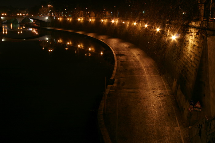 Lungo Tevere di notte di trafme