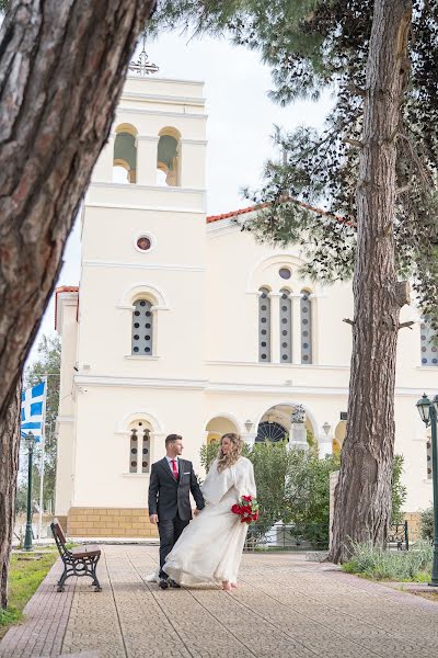 Fotógrafo de casamento Dionisios Bertsos (studiobertsos). Foto de 25 de janeiro 2022