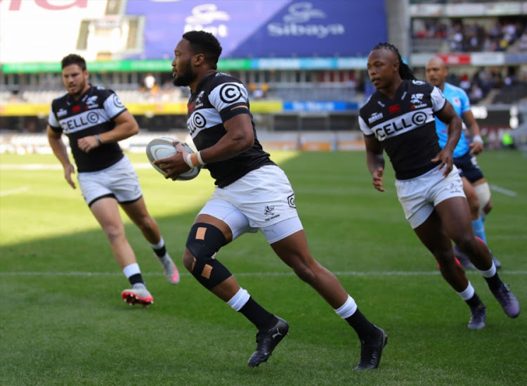 Lukhanyo Am of the Sharks crosses the try line during the Currie Cup Semi Final match between Cell C Sharks and Vodacom Blue Bulls at Growthpoint Kings Park on October 21, 2017 in Durban, South Africa.