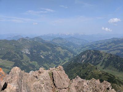 Wilder Kaiser in the background