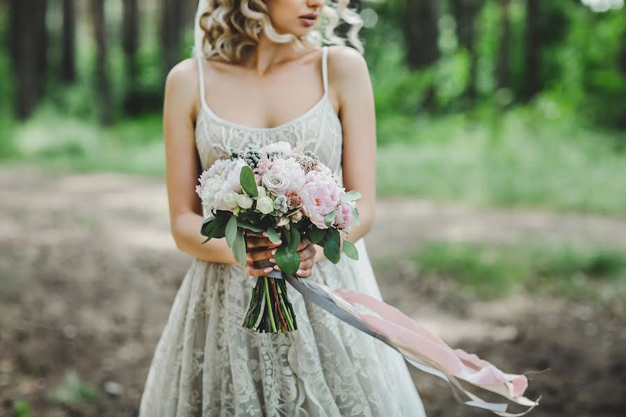 Wedding photographer Kseniya Zolotukhina (ksenia-photo). Photo of 8 August 2017