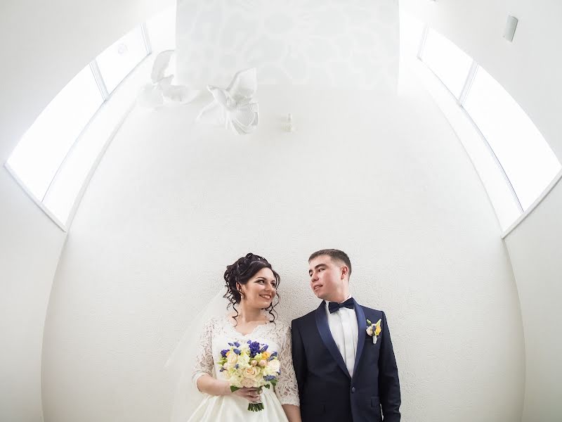 Svatební fotograf Radik Gabdrakhmanov (radikgraf). Fotografie z 24.března 2017