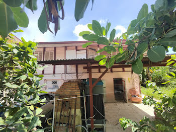 maison à Cayenne (973)