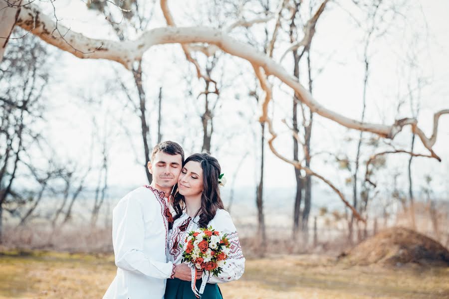 Wedding photographer Aleksandr Kostosyak (saniol). Photo of 24 April 2019