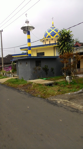 Masjid Kuning Biru