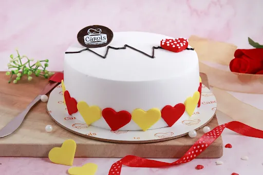 Valentine Special Eggless Vanilla Cake [500 Grams]
