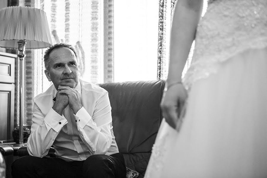 Fotógrafo de casamento Tsanislav Hristov (hristov). Foto de 21 de setembro 2015