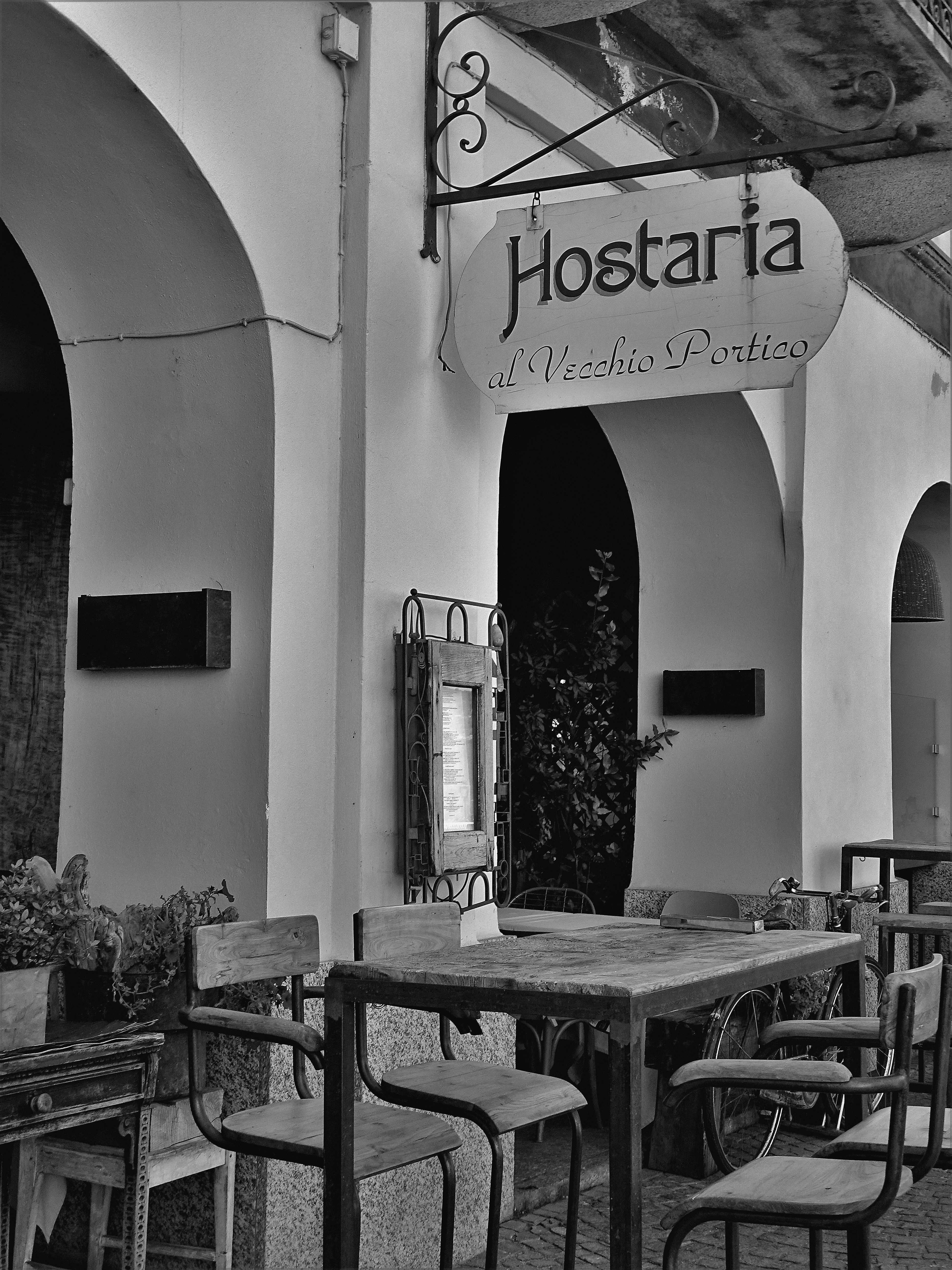 Hostaria di dan