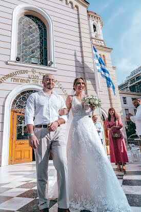 Fotografo di matrimoni Ella Deli (elladeli). Foto del 7 ottobre 2022