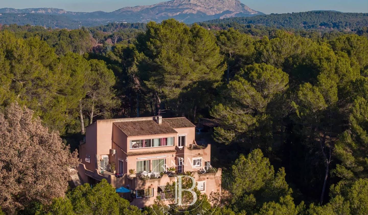 House with pool Aix-en-Provence