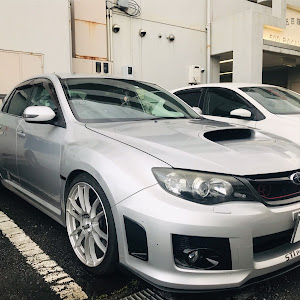 インプレッサ WRX STI