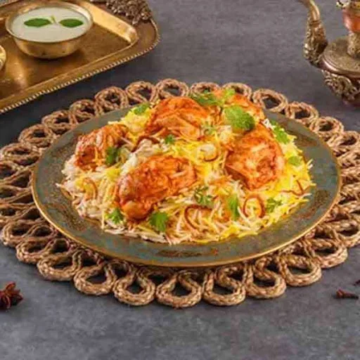 Murgh Tikka Biryani (Chicken Tikka Dum Biryani - Serves 1)