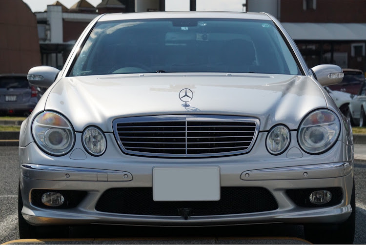メルセデス・ベンツのメルセデスベンツ・W124・w211・E55AMG・ドイツ車に関するカスタム事例の投稿画像2枚目