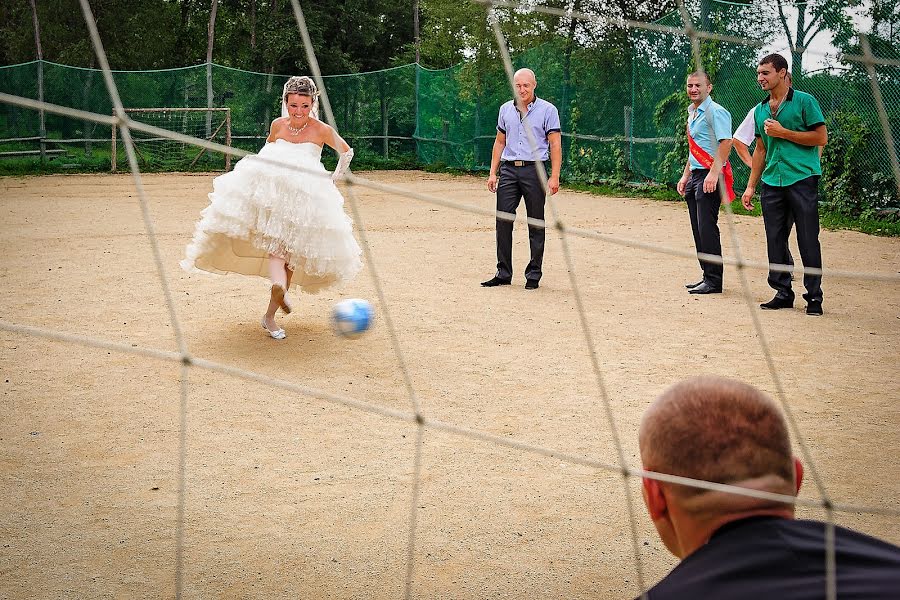 Wedding photographer Sergey Vandin (sergeyvbk). Photo of 2 January 2014