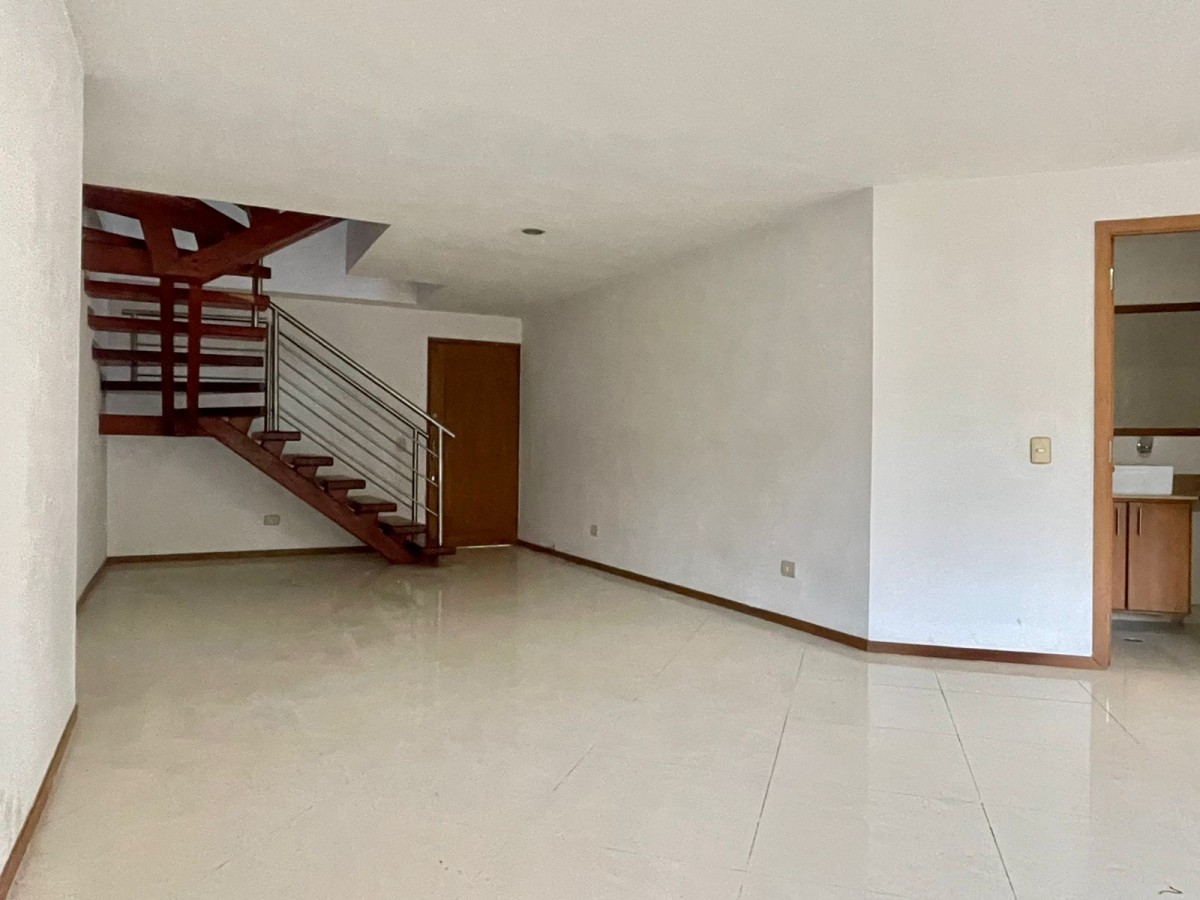 Apartamento para Venta en Aves maría