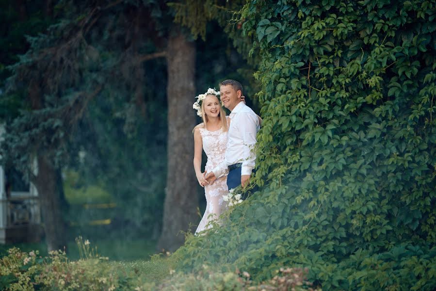 Fotógrafo de casamento Vladimir Gorbunov (vladigo). Foto de 18 de outubro 2015