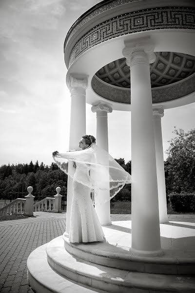 Fotógrafo de casamento Marina Porseva (pormar). Foto de 15 de setembro 2017