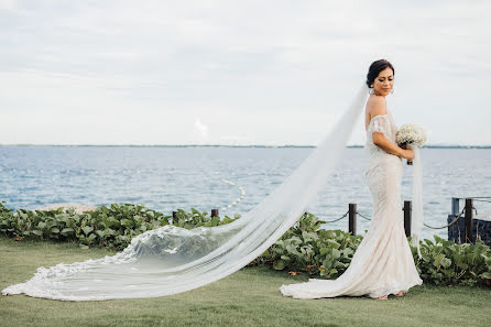 Fotógrafo de casamento Alexander Banaag Ii (bukool). Foto de 28 de outubro 2020