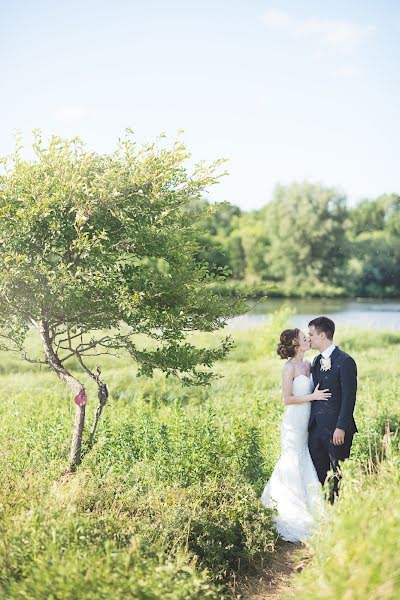 Fotograf ślubny Christine Cousins (carbonandcraft). Zdjęcie z 18 kwietnia 2022