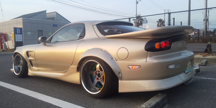 RX-7のFD3S RX-7・ドライブ・夕日と愛車に関するカスタム事例の投稿画像1枚目
