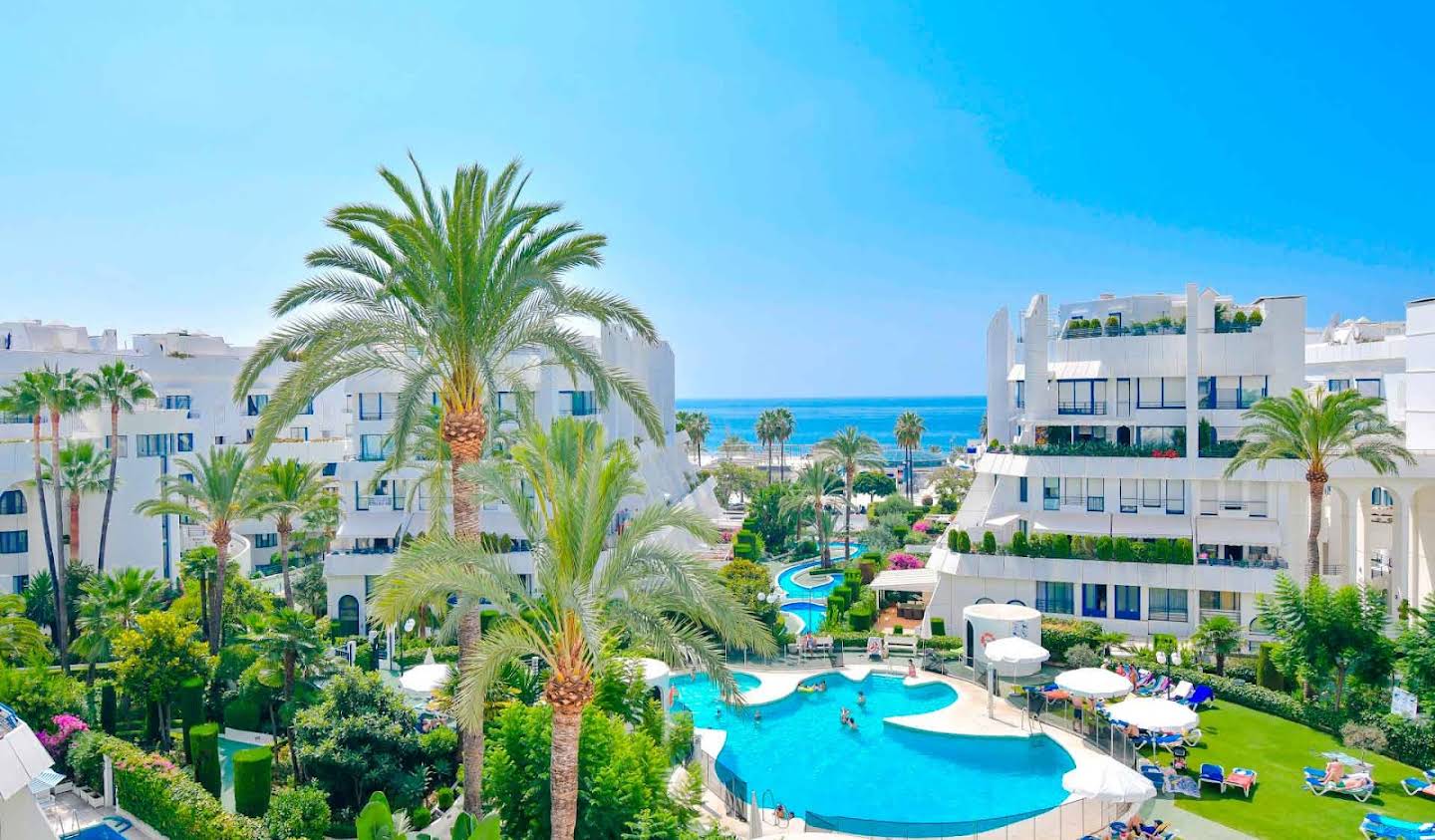 Apartment with terrace Marbella