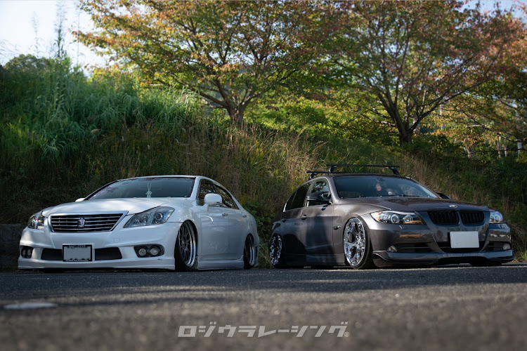 3シリーズ セダンのエアサスコラボ・周防大島・200系クラウン・ロジウラレーシング・e90に関するカスタム事例の投稿画像1枚目