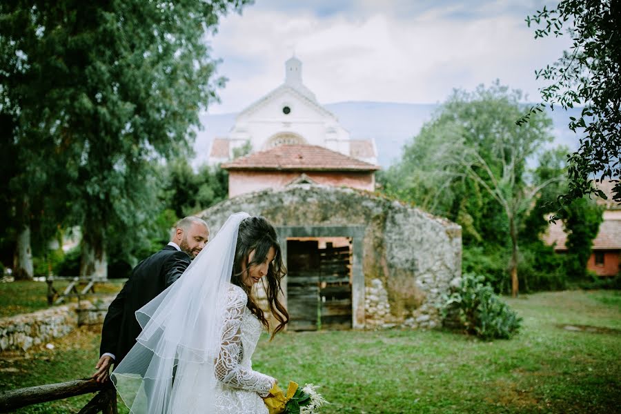 Fotografo di matrimoni Francesco Russotto (fotograforoma01). Foto del 27 novembre 2021