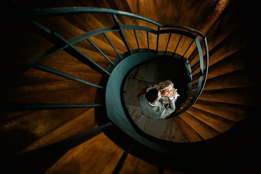 Fotógrafo de casamento Orest Buller (wedding-nrw). Foto de 6 de setembro 2019