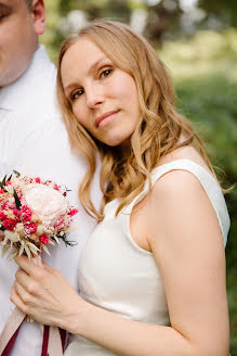 Fotógrafo de casamento Irina Mozzherina (ivms). Foto de 27 de junho 2022