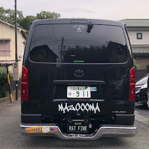 ハイエース
