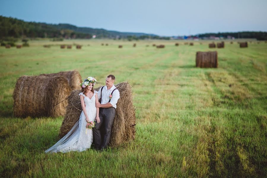 Bröllopsfotograf Oksana Ladygina (oxanaladygina). Foto av 5 september 2015