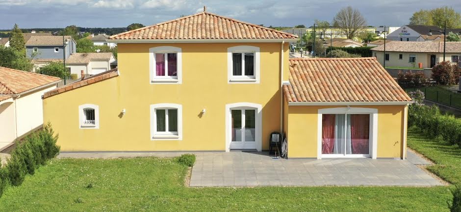 Vente maison 5 pièces 157.63 m² à Ligugé (86240), 399 000 €