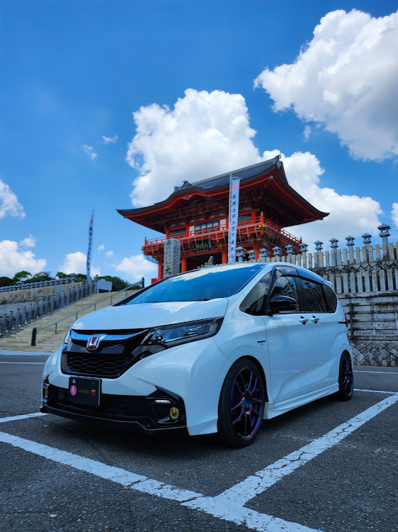 フリードの暁洗車工房・お盆休み・成田山 名古屋別院 大聖寺・お久しぶりでごさいます・ドライブに関するカスタム事例の投稿画像2枚目
