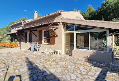 House with pool and terrace 11