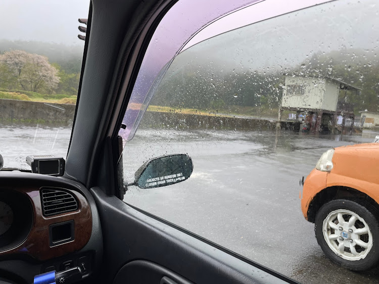 ミラのおはようございます😉・PVCドリフトinYZサーキット・頑張る父さん💪😤・雨の中の走行会・チームローガン東海に関するカスタム事例の投稿画像7枚目
