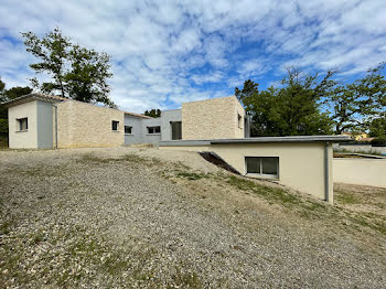 maison à Saint-Paul-Trois-Châteaux (26)